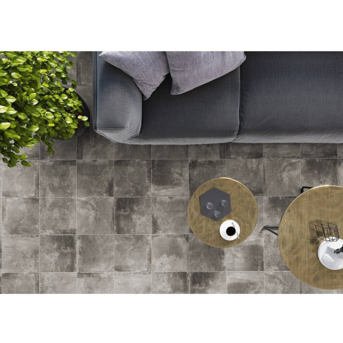 Клинкер PIATTO ANTRACYT 9×300×300 Клинкер PIATTO ANTRACYT 9×300×300