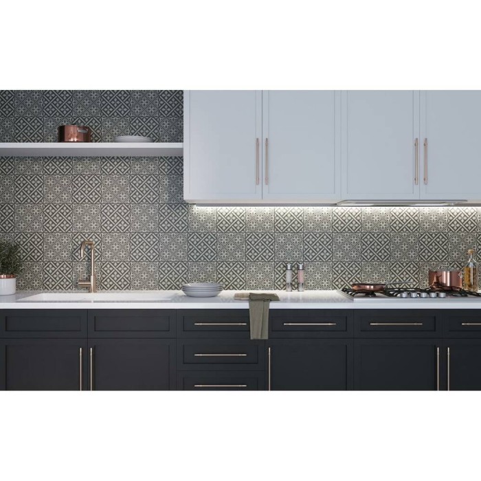 Керамогранит GOLDEN TILE LAURENT Серый микс №4 592140 8×186×186