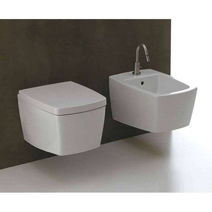 Унитаз подвесной AxA x-Tre 2901001 белый Унитаз подвесной AxA x-Tre 2901001 белый