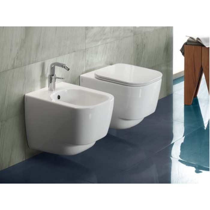 Подвесной унитаз укороченный Hatria Fusion (YxZL01)