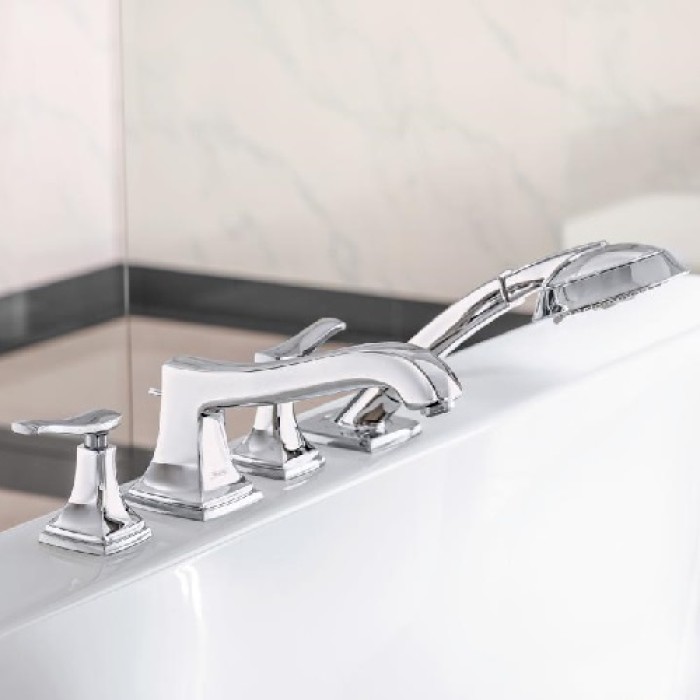 Смеситель для ванны Hansgrohe Metropol Classic 31441000