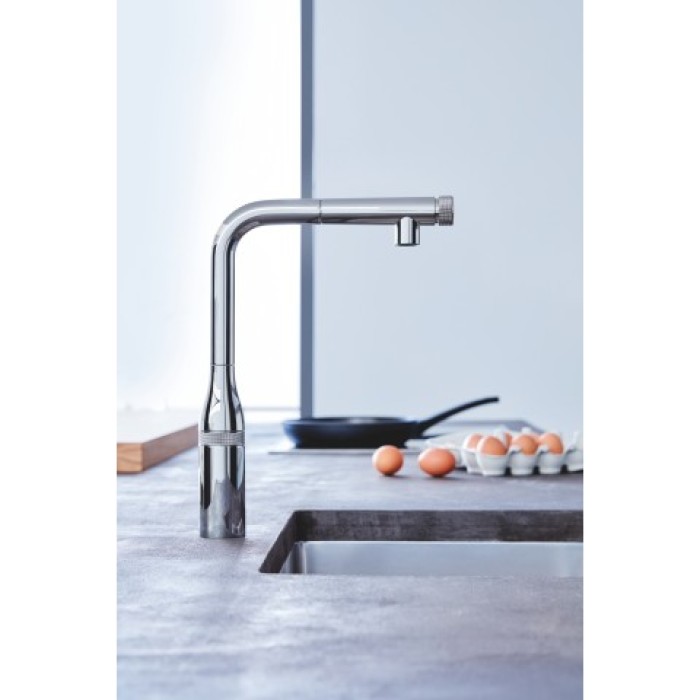 Grohe Essence SmartControl смеситель для мойки (31615000)