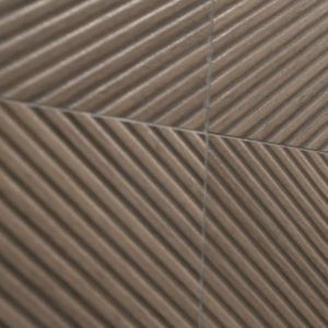 Плитка Saloni Eukalypt FJx643 VECTOR MARRON-CACAO 12×1200×400 под дерево