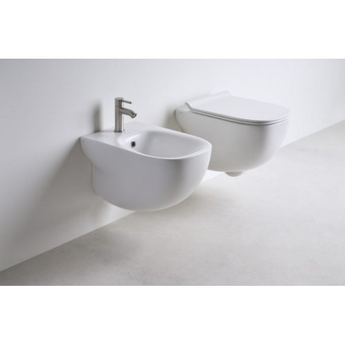 Унитаз подвесной безободковый AxA Wild NoRim 3006001 Унитаз подвесной безободковый AxA Wild NoRim 3006001