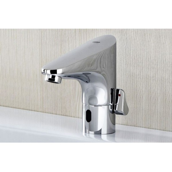 Grohe Europlus E 220V Смеситель сенсорный для раковины (36015001)