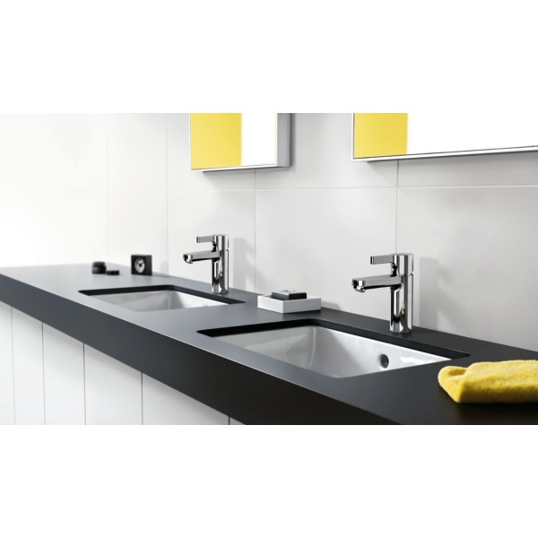Hansgrohe Metris S Смеситель для умывальника  31100000