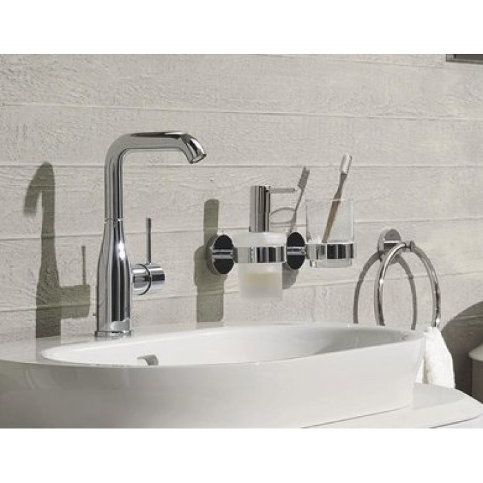 Смеситель для раковины Grohe Essence L-Size 32628001 Смеситель для раковины Grohe Essence L-Size 32628001