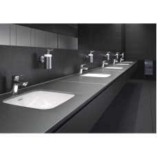 Смеситель для раковины Hansgrohe Logis 70 71070000