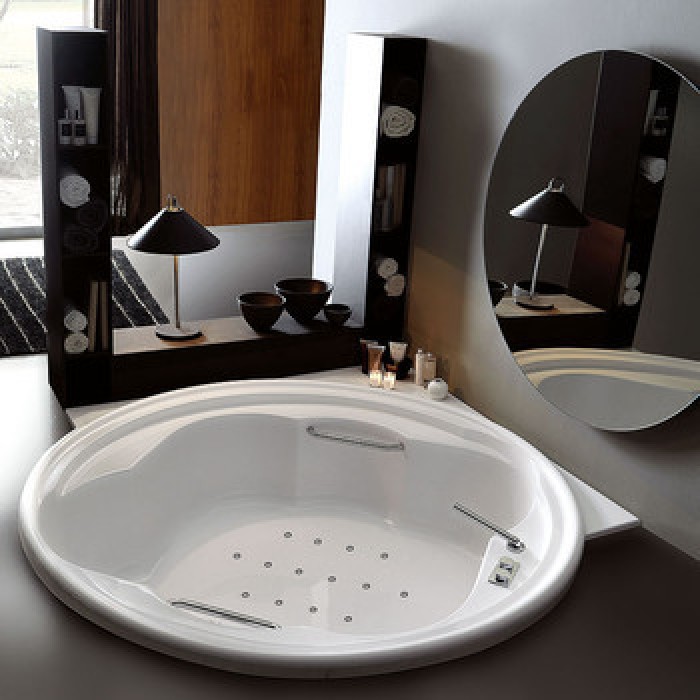 Gruppo Treesse Ninfa Ванна в современном стиле 185x185xh65 см Gruppo Treesse Ninfa Ванна в современном стиле 185x185xh65 см