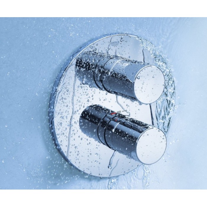 Grohe Grohtherm F Панель термостата со встроенным переключателем на 2 положения (27618000) Grohe Grohtherm F Панель термостата со встроенным переключателем на 2 положения (27618000)