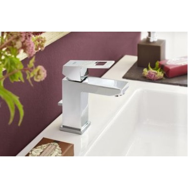 Смеситель для раковины Grohe Eurocube S-Size 23132000