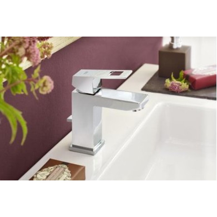 Смеситель для раковины Grohe Eurocube S-Size 23132000 Смеситель для раковины Grohe Eurocube S-Size 23132000