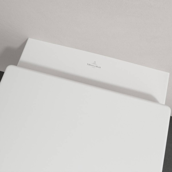 Унітаз підвісний Villeroy&Boch Omnia Architectura 4694HR01 з кришкою 98M9C101 Soft-close
