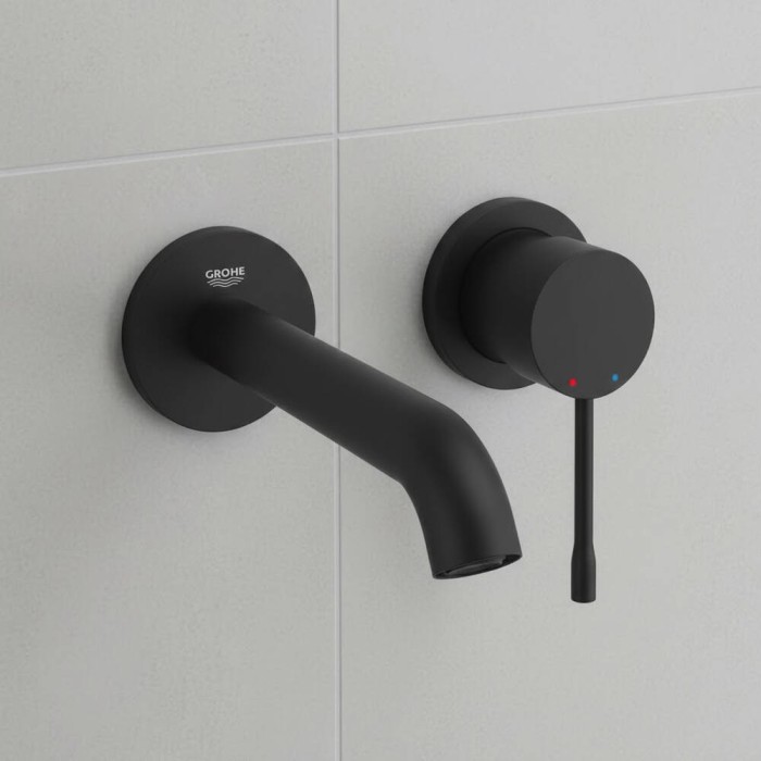 Змішувач прихованого монтажу для раковини Grohe Essence New 29192KF1 чорний