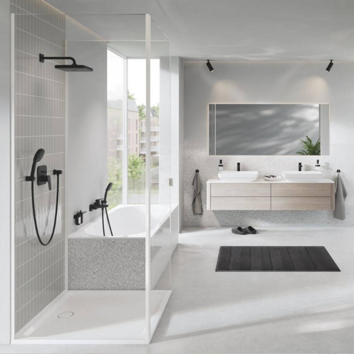 Змішувач для ванни Grohe Cubeo 1018142430 з душовим набором, чорний матовий Змішувач для ванни Grohe Cubeo 1018142430 з душовим набором, чорний матовий