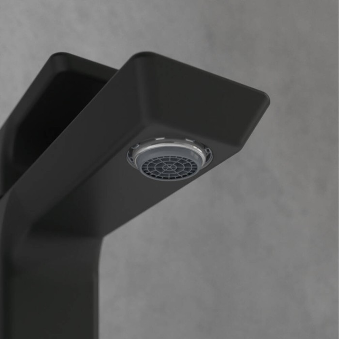 Змішувач для раковини Villeroy&Boch Subway 3.0 TVW112001001K5 чорний матовий
