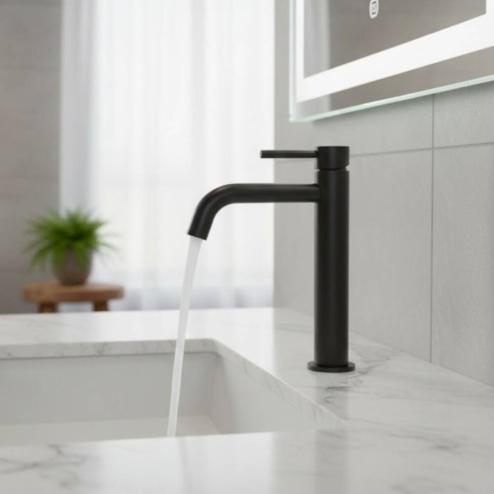 Змішувач для раковини Devit Flow 550536B чорний матовий