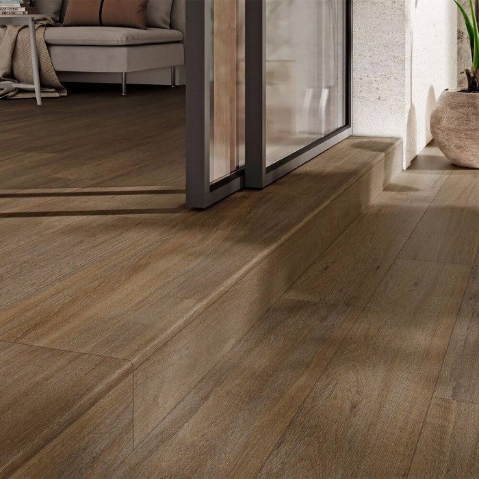 Сходинка New Tiles Multistep Islandia Nuez 33x120 см