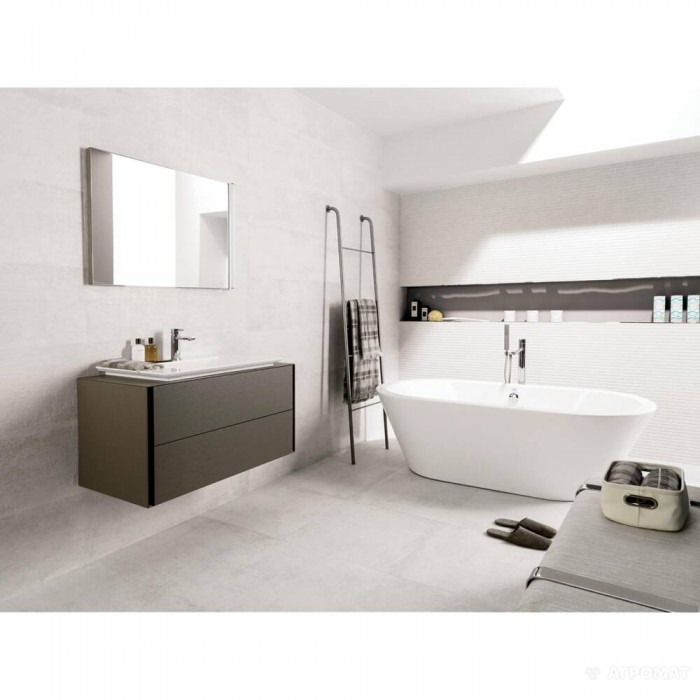 Плитка Venis Newport WHITE 9×1000×333 под бетон